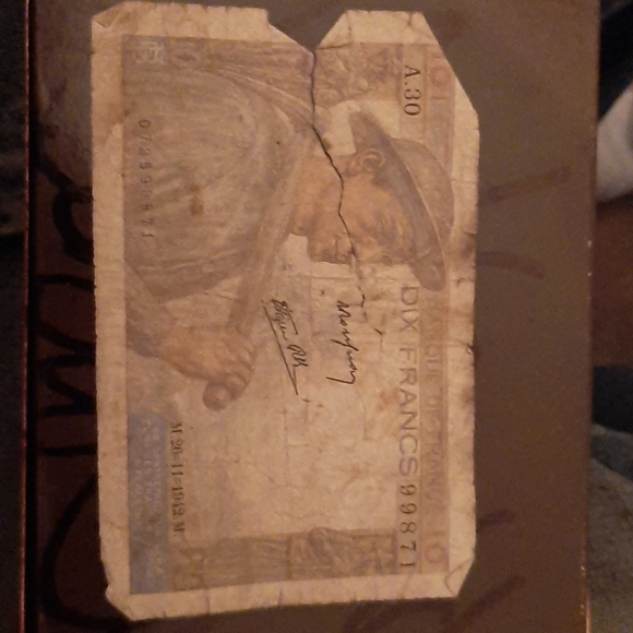 foreign currency - Picture 6 of 14